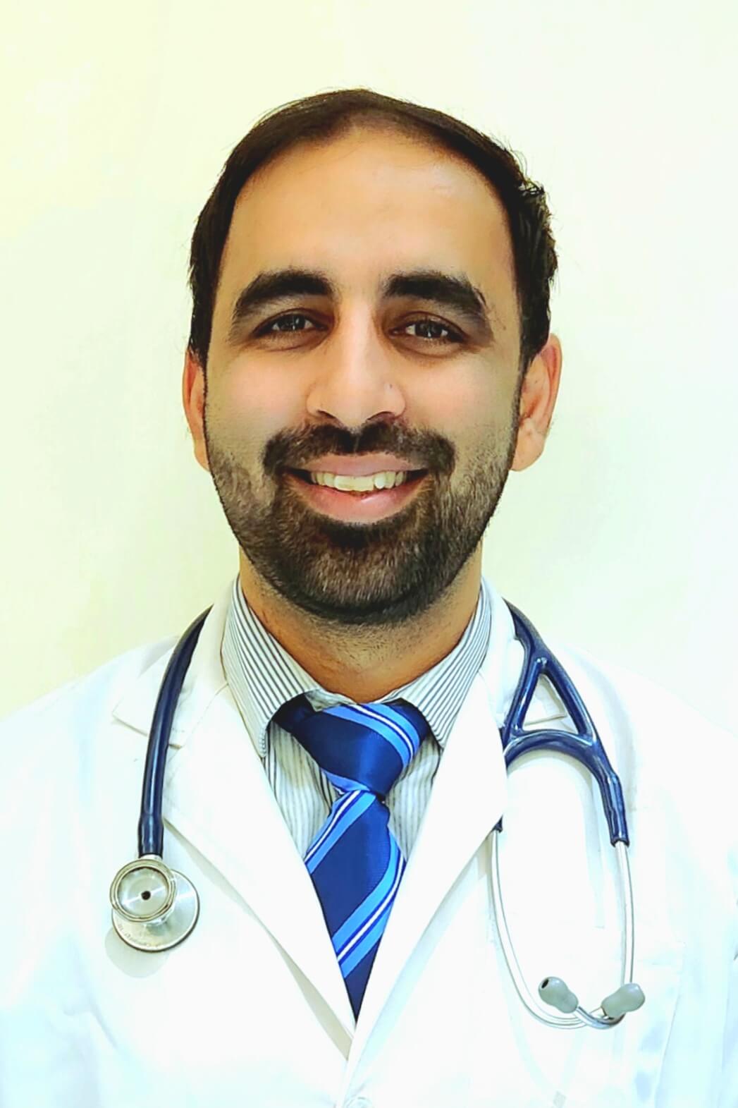 Dr. Manuj Sondhi MRCP UK — Best Diabetologist and Best Physician in Greater Noida